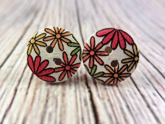 Blümchen Holz Knopf Ohrstecker Button Blume Flower